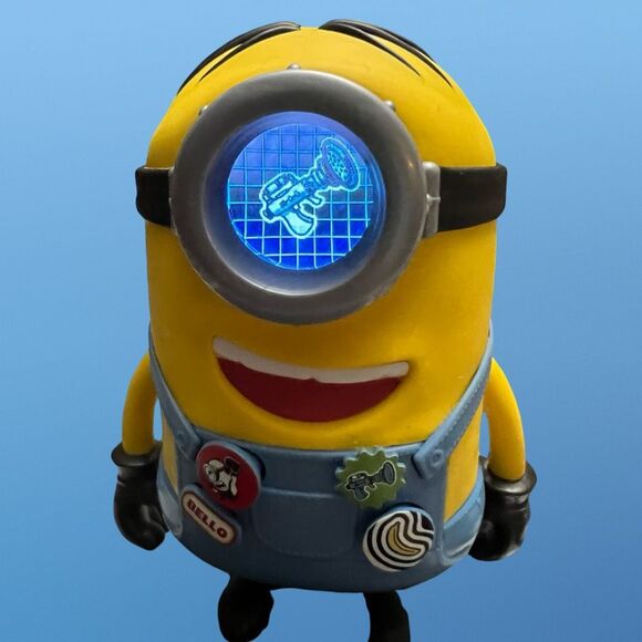 Minions The Rise of Gru Real Live Stuart Animatronic 200 Sound 30 Animations - Picture 9 of 10